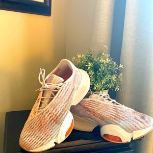 Nike Air Zoom Superrep 2 sneakers size 8